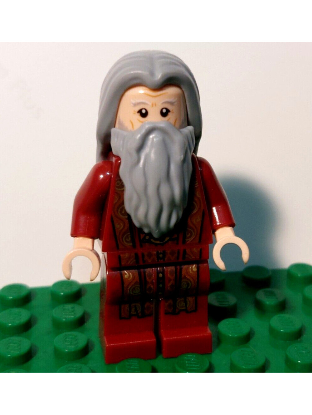 ALBUS DUMBLEDORE in Dark Red Robe from Lego Hogwarts Great Hall MINI-FIGURE ONLY